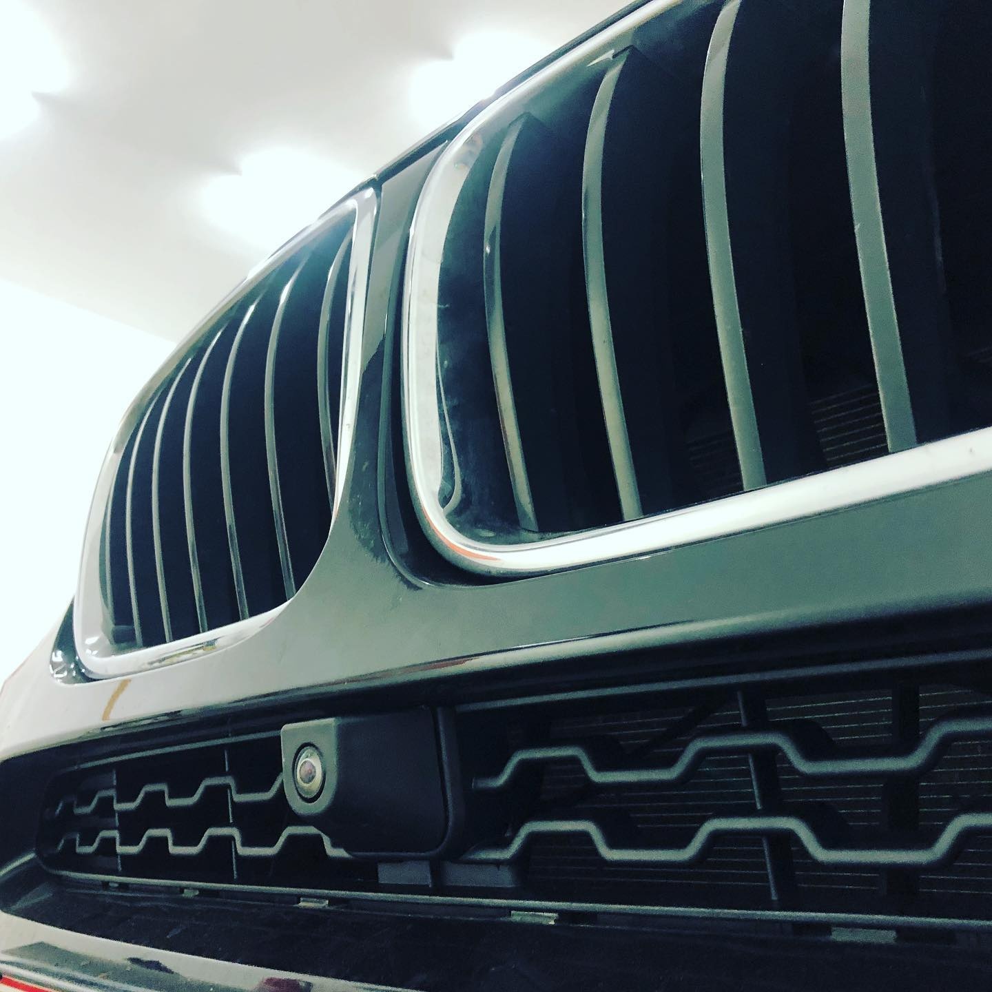 BMW X4 F26 Nachrüstung Surround View #bmw #x4 #bmwx4 #bmwretrofit #retrofit #bimmer #coding #bimmermanufaktur #traunstein #köln #… Bild 3
