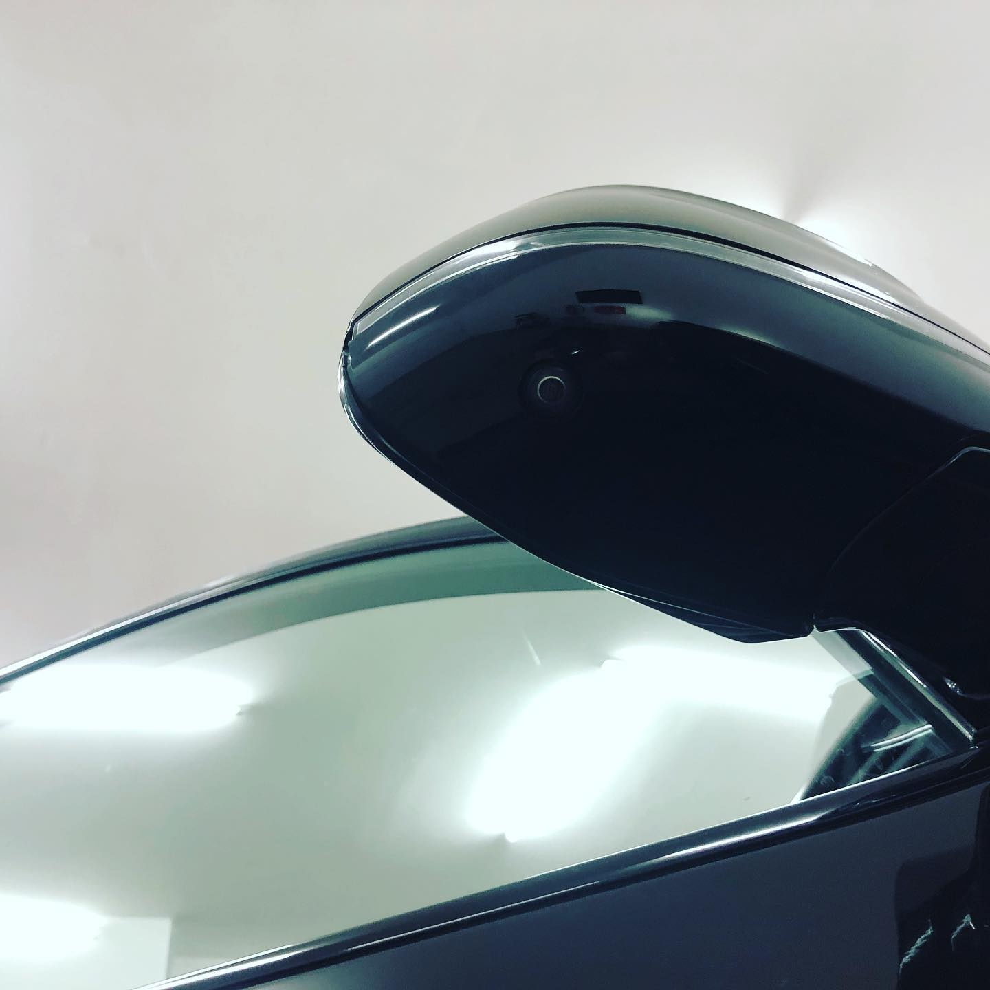 BMW X4 F26 Nachrüstung Surround View #bmw #x4 #bmwx4 #bmwretrofit #retrofit #bimmer #coding #bimmermanufaktur #traunstein #köln #… Bild 4