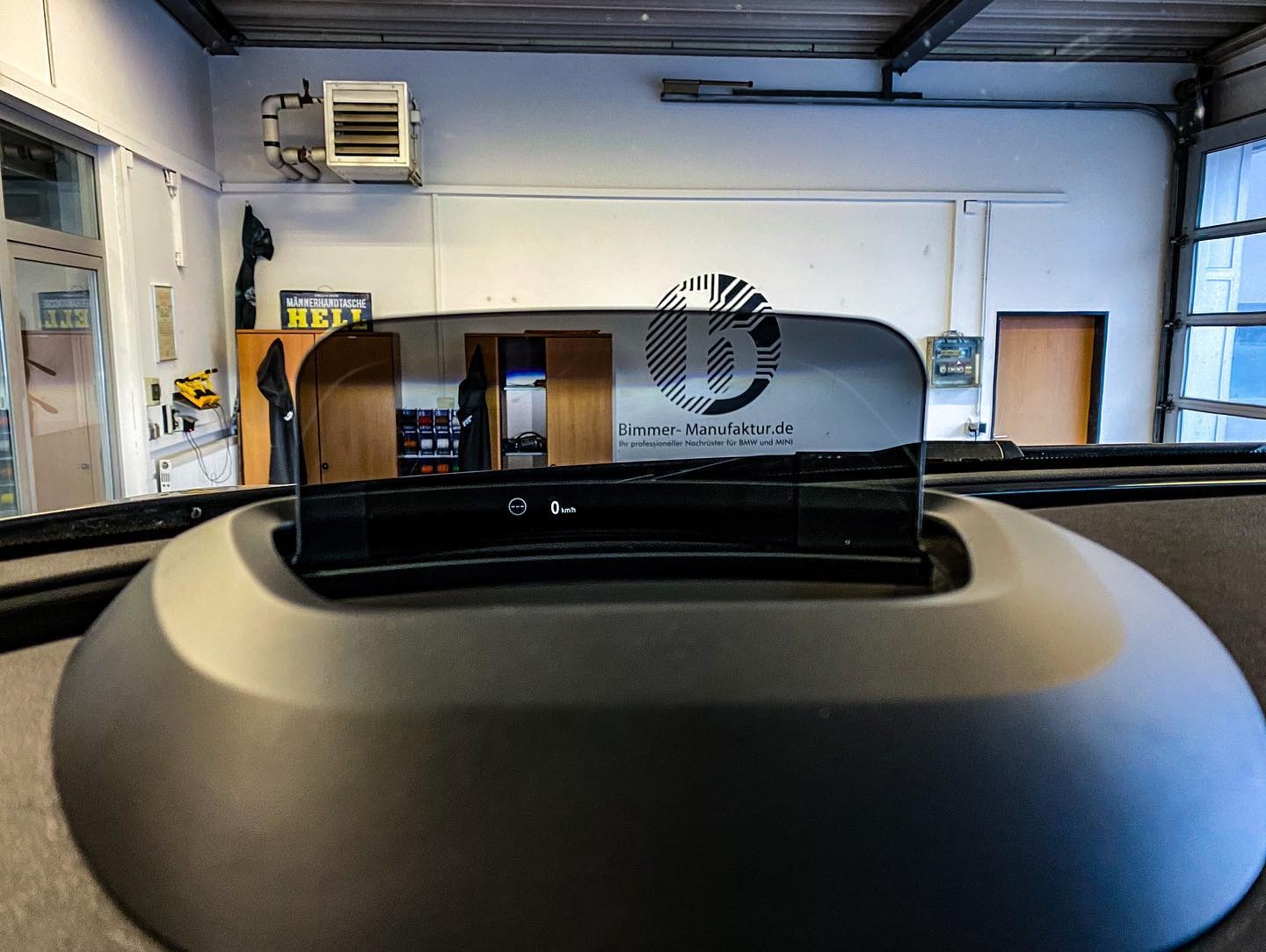 Mini Clubman - NachruÌstung Headup Display - Harman Kardon HiFi System - RuÌckfahrkamera Bild 5