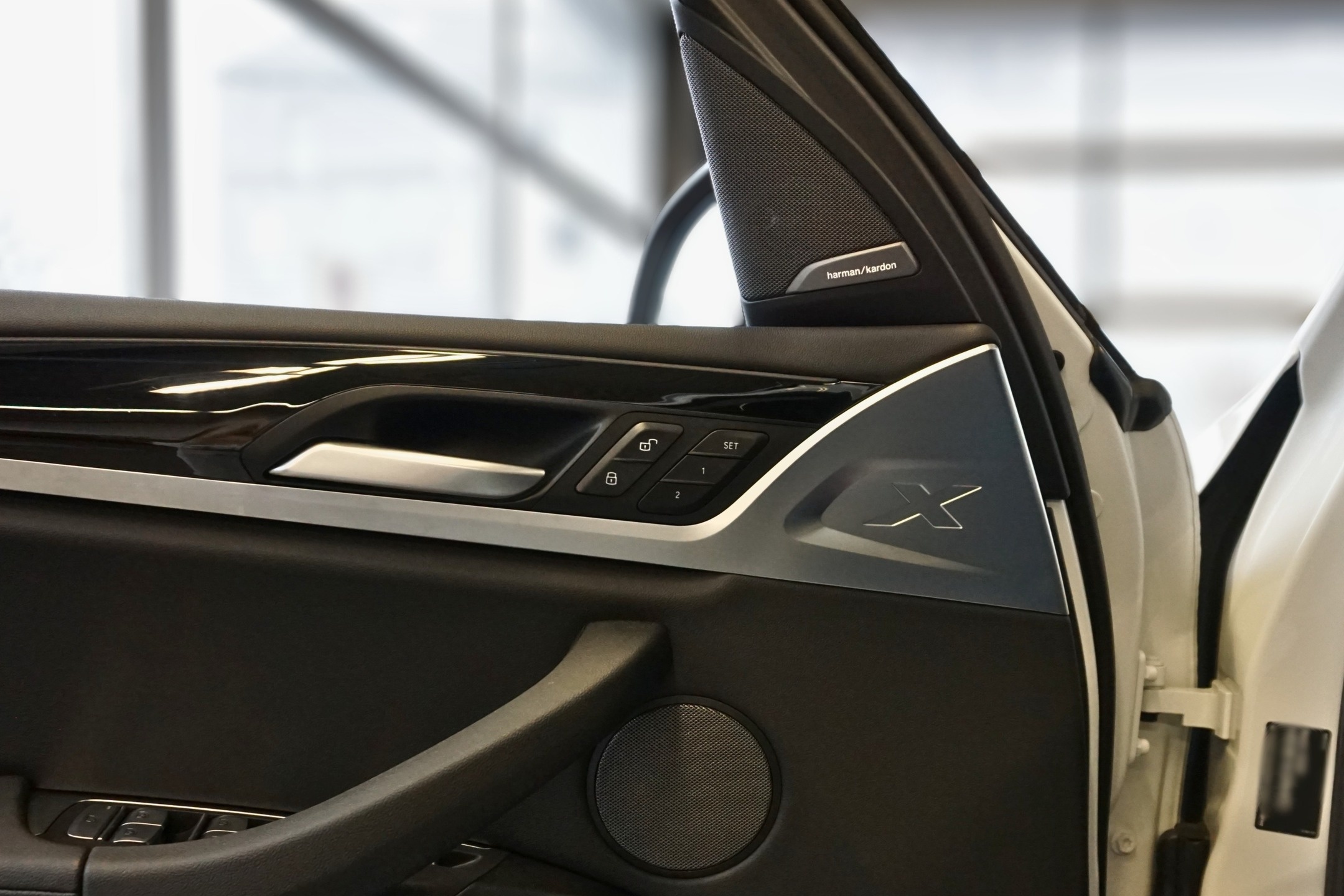 BMW X3 G01 LCI - Nachrüstung Harman Kardon Surround Sound System Bild 4