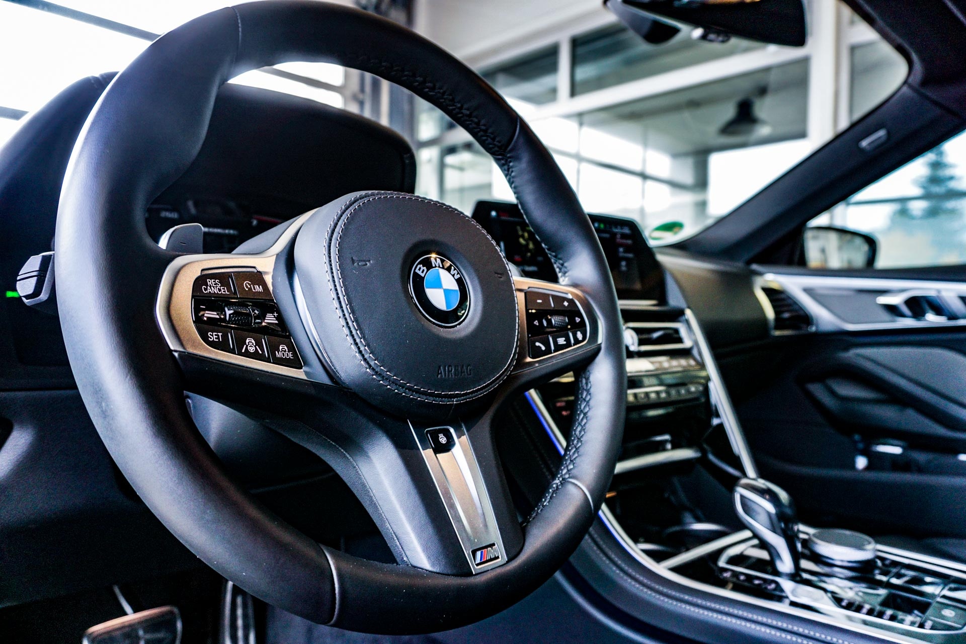 BMW M850i xDrive Bild 3